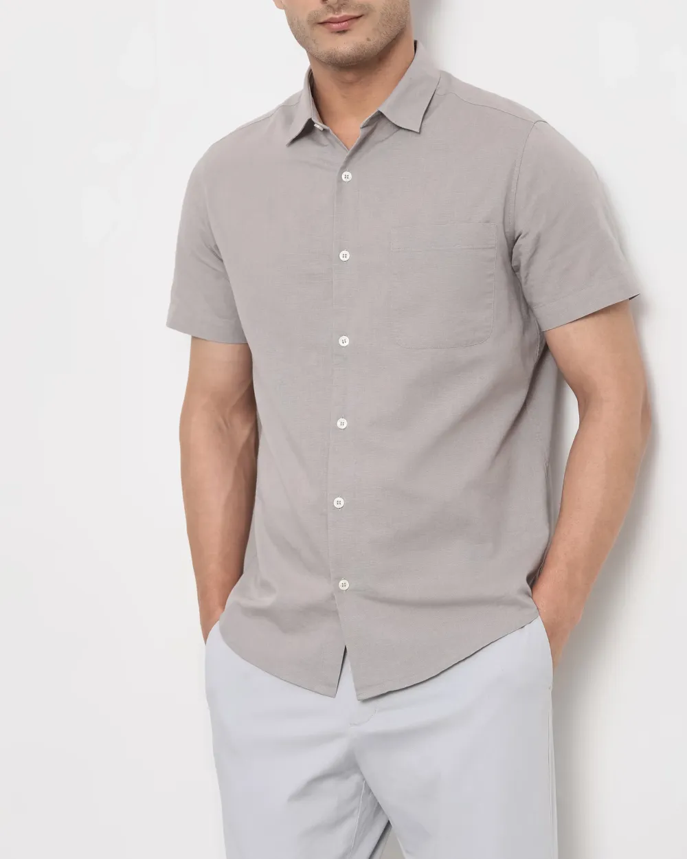 Simple And Soft Slim-Fit Breathable Light Grey Shirt
