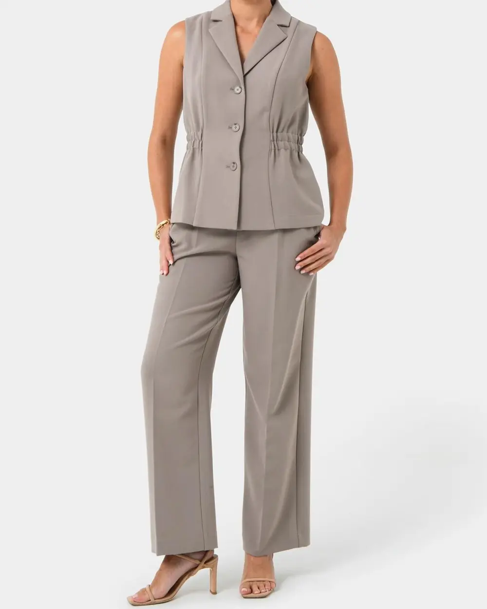 Relaxed Silhouette Longline Vest