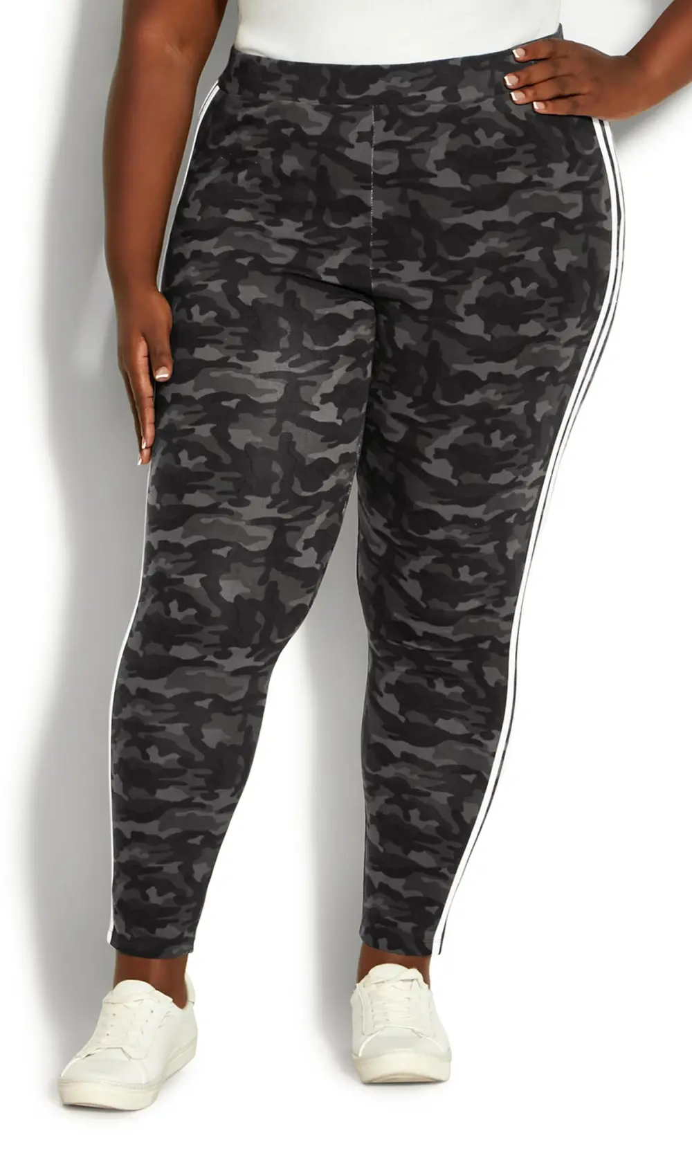 Evans Black 2 Stripe Print Legging