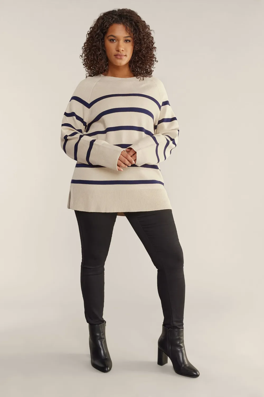 EVANS Curve Ivory White & Blue Striped Knitted Jumper