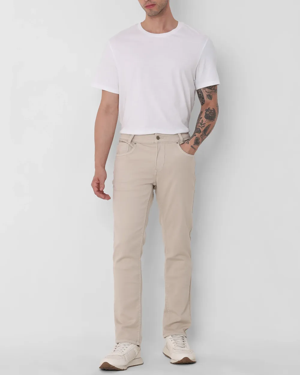 Classic Versatile And Comfortable Straight Stone Jeans