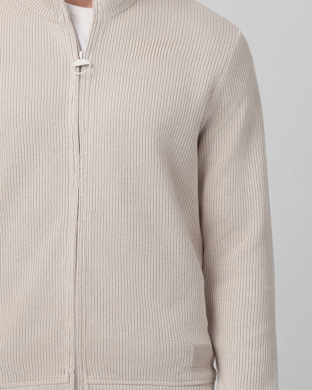 Comfortable Soft And Light-Skinned Slim Off White Sweater