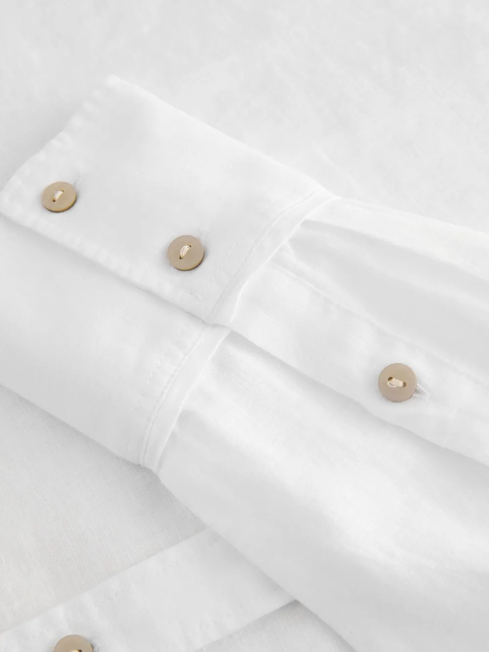 Loose Fit Long Sleeve Linen Button-Up Shirt