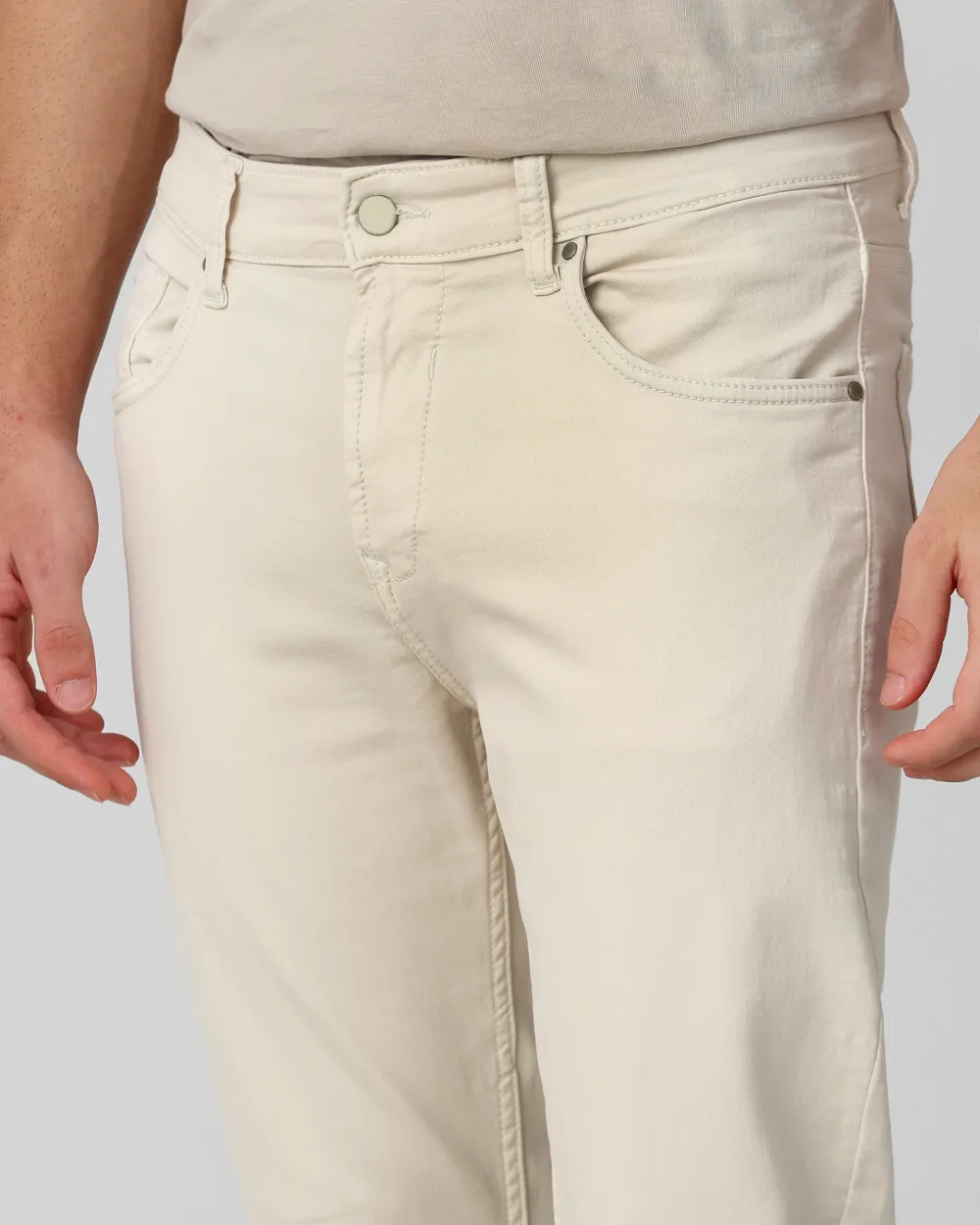 Classic Comfortable Straight Off White  Jeans