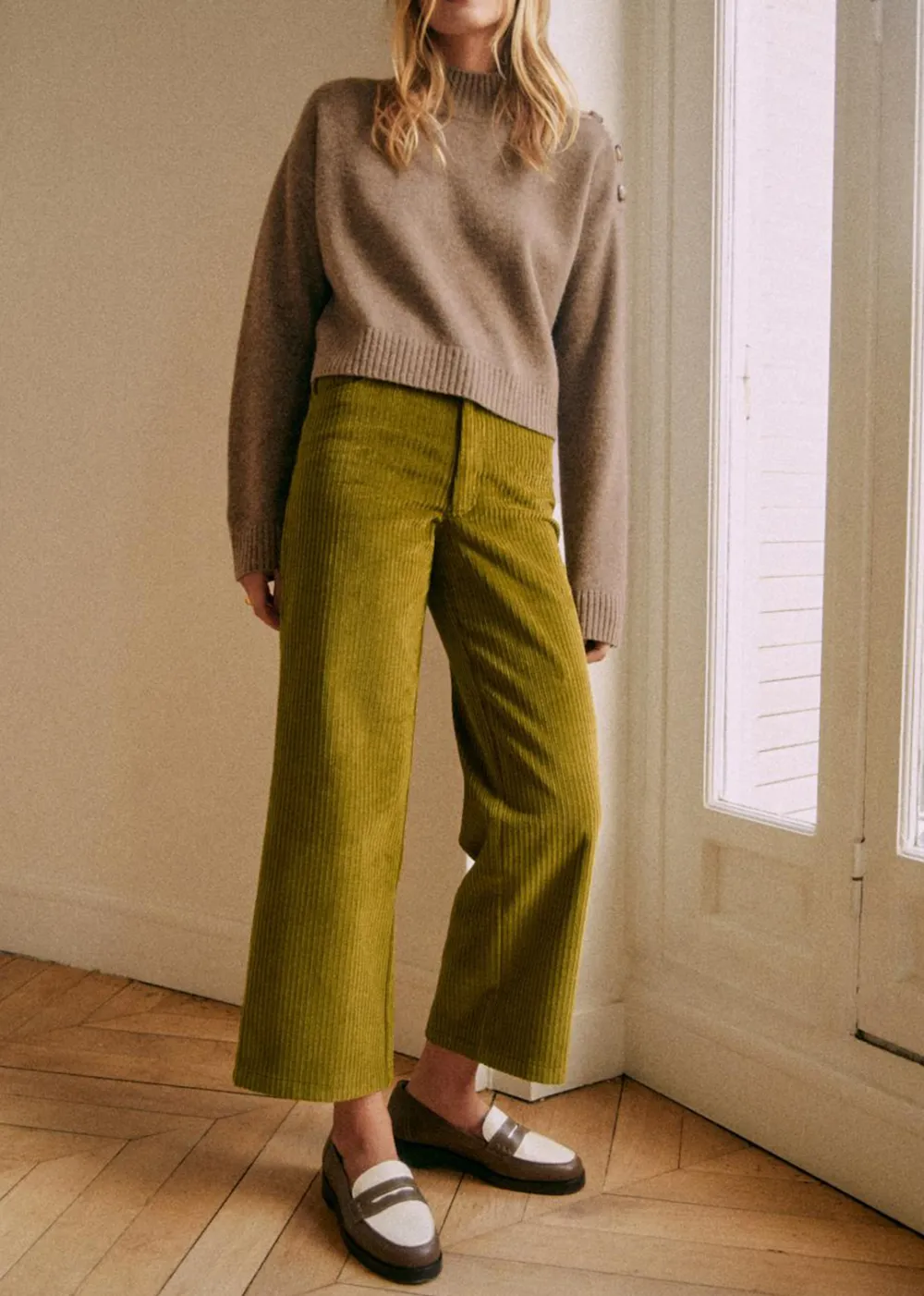 Wide-Leg Pocket Bootcut Cropped Trousers