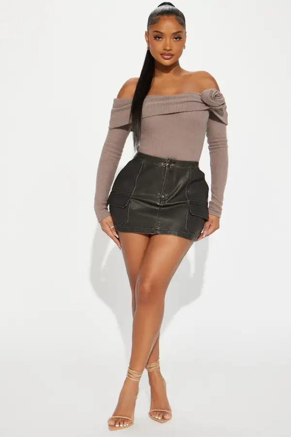 Rosa Off Shoulder Bodysuit - Grey