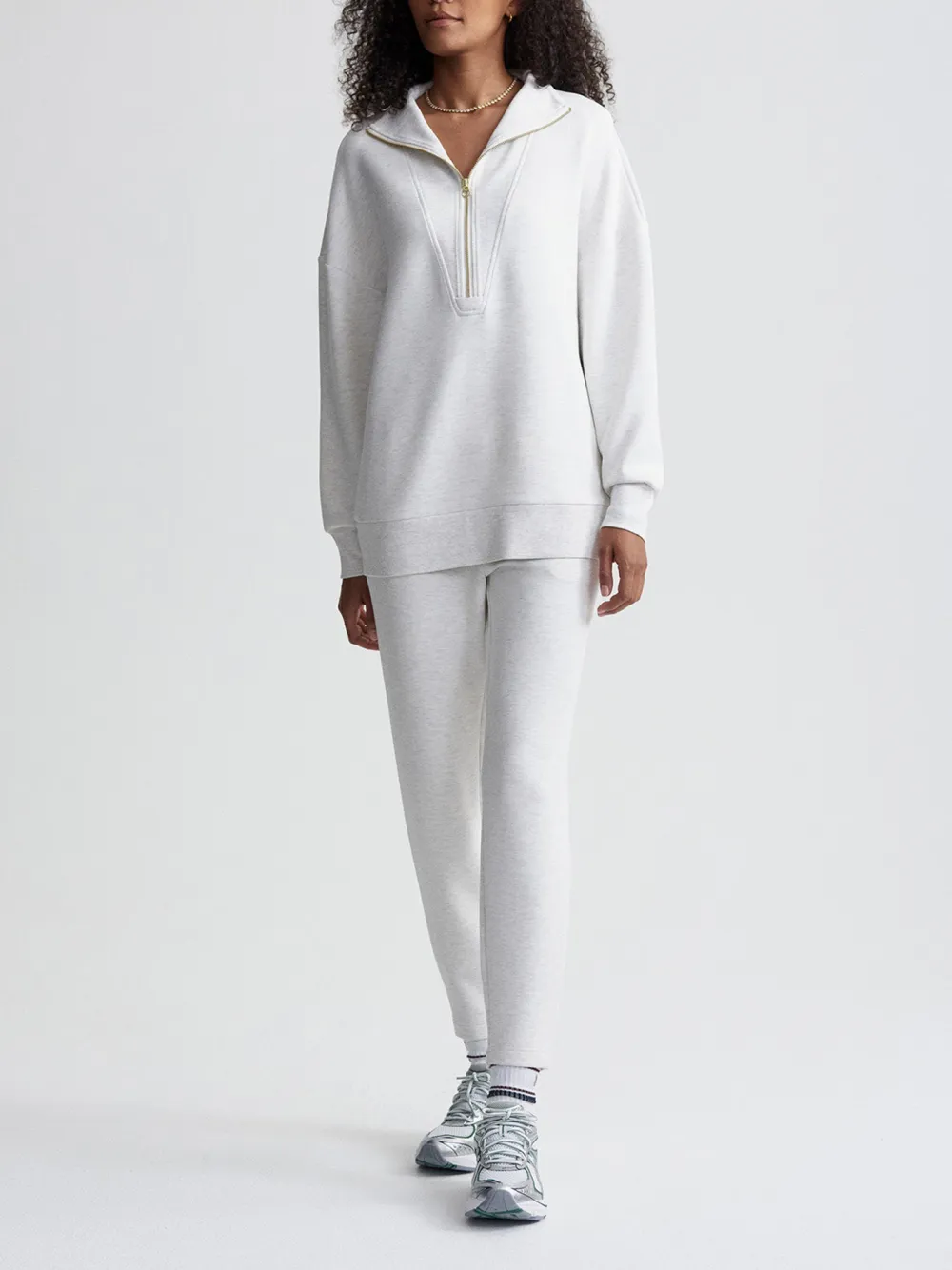 Trendy Quarter-Zip High-Collar Sweatshirt