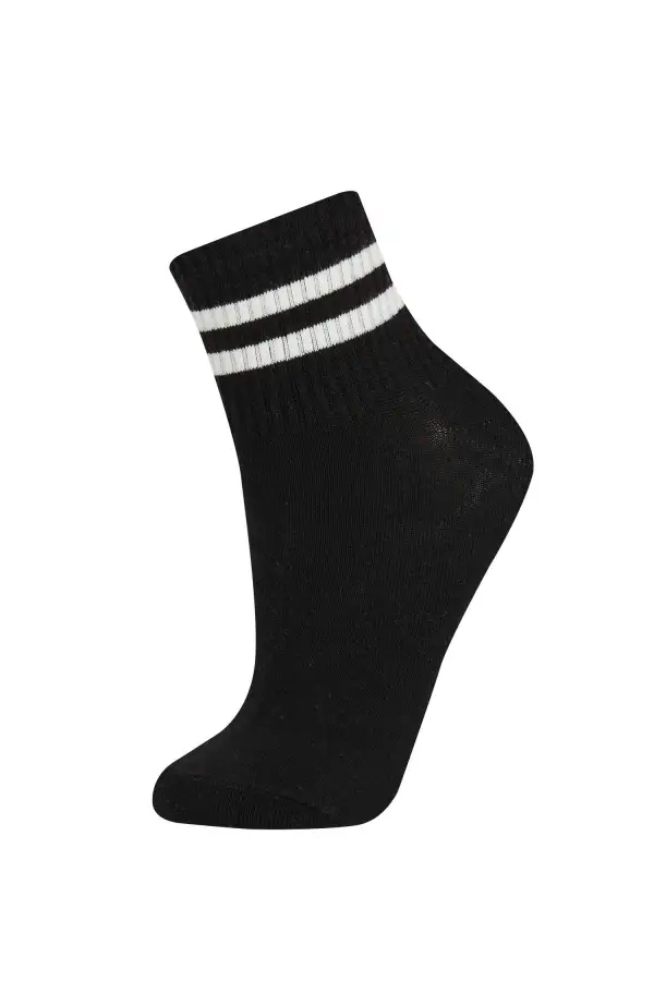 Striped Athletic Socks Three-Piece Set