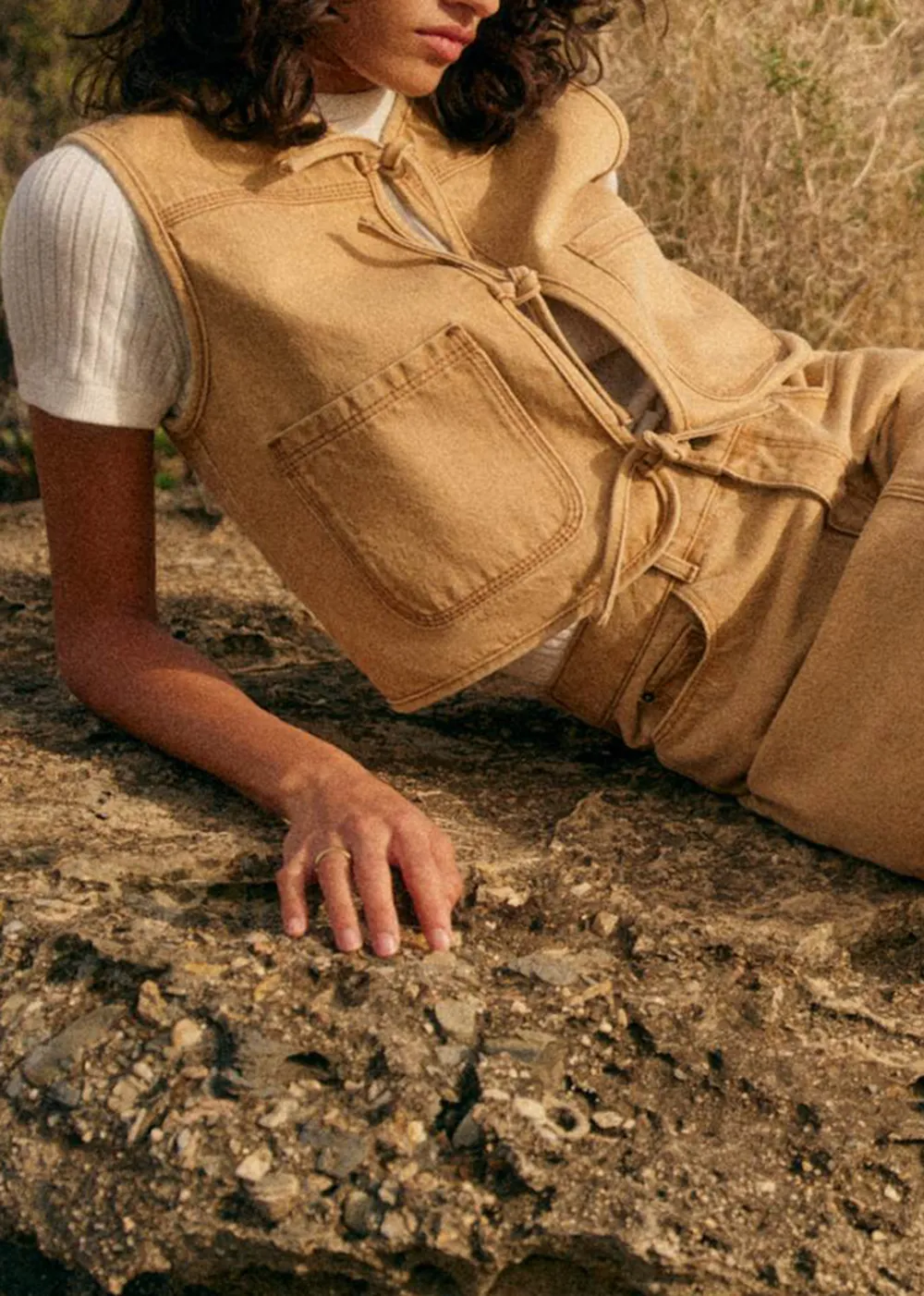 Sleeveless Tie Denim Jacket