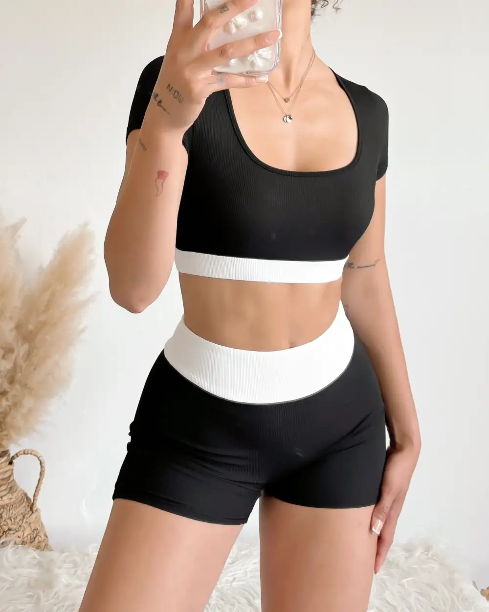 RESTOCKED! NIA WORKOUT SET (BLUSH)
