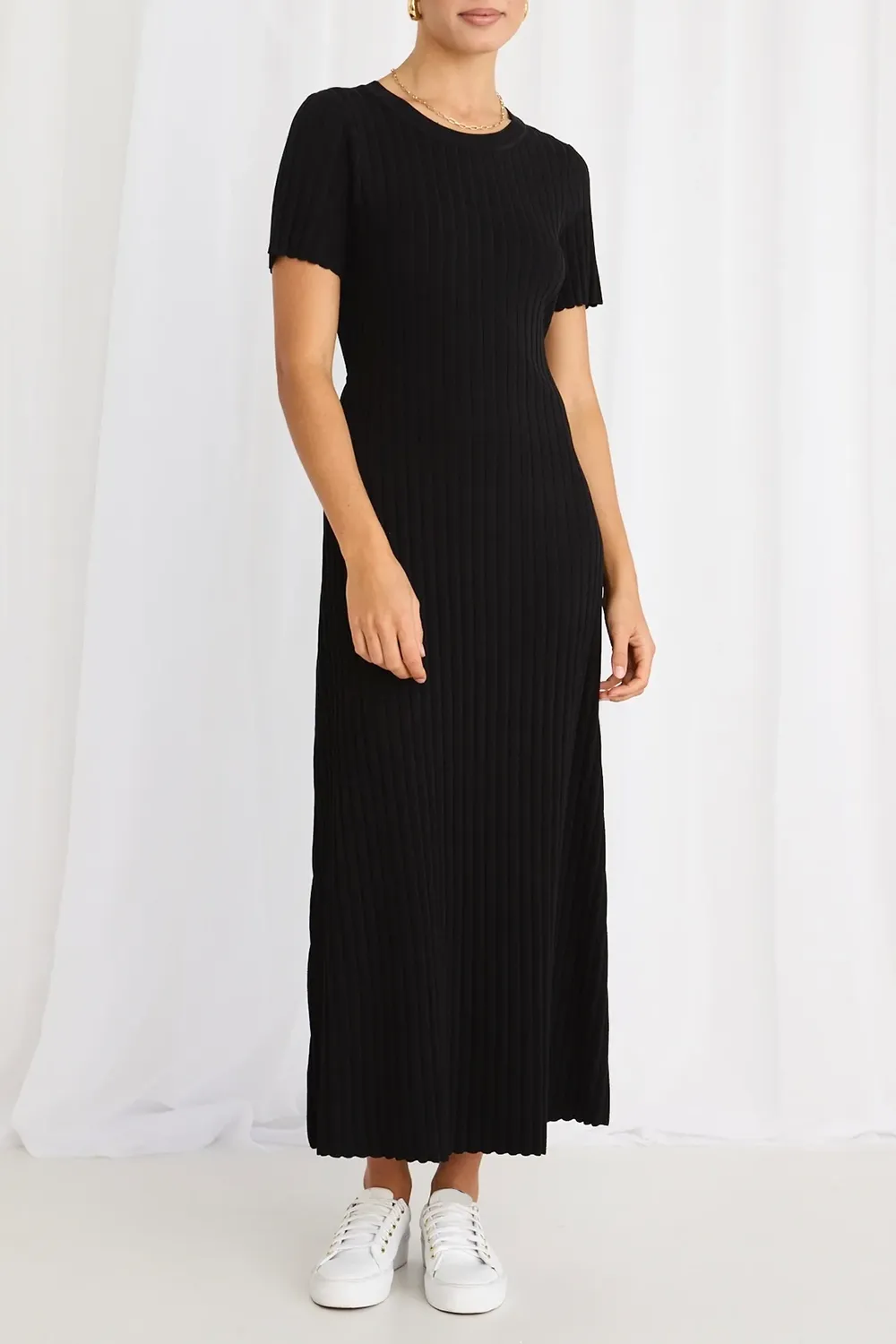 Crew - Neck Ribbed Maxi Dress