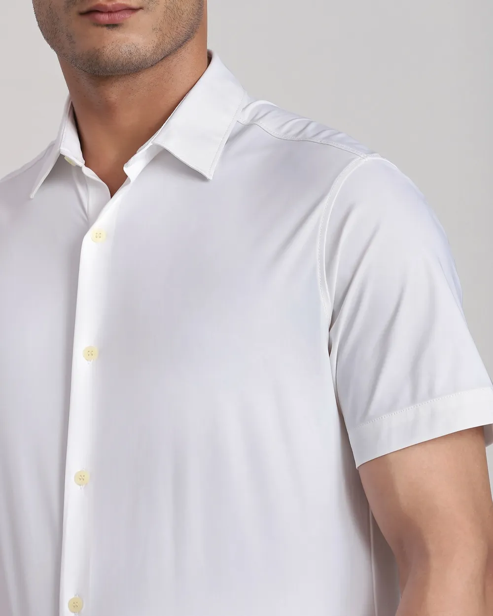 Leisure Simple Slim-Fit Breathable White Shirt