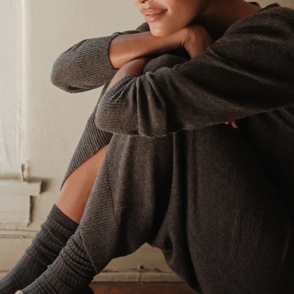 Crew Neck Long-Sleeve Vashmere Sweater-Dresses