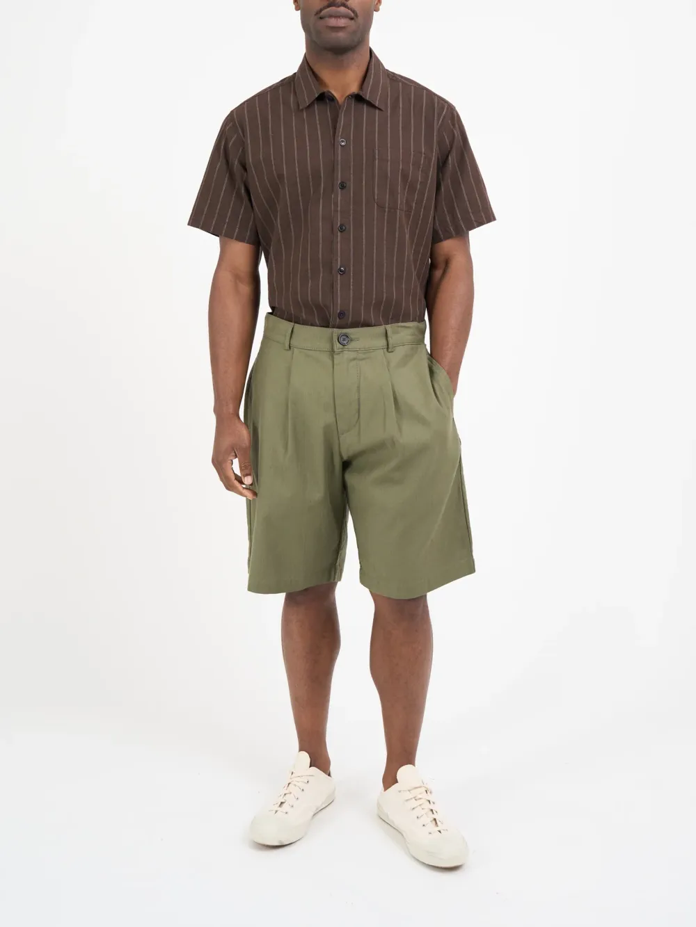 Green Linen-Cotton Shorts