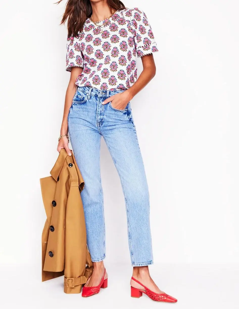 IvoryTrim Detail Top