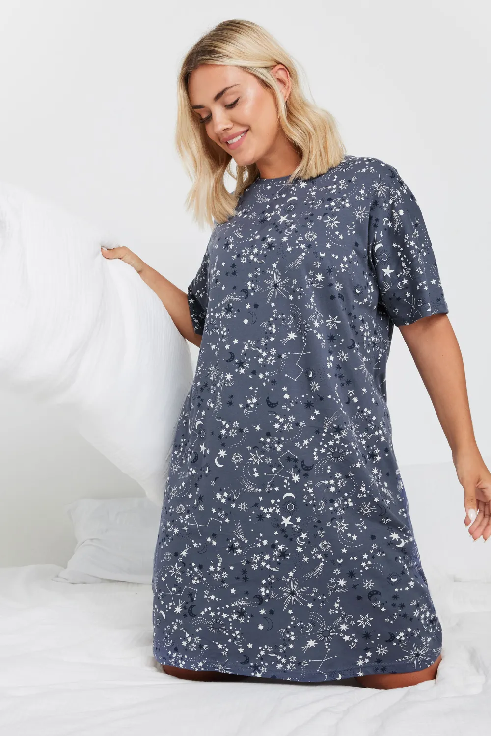 YOURS Curve Blue Celestial Print Sleep Tee Nightdress