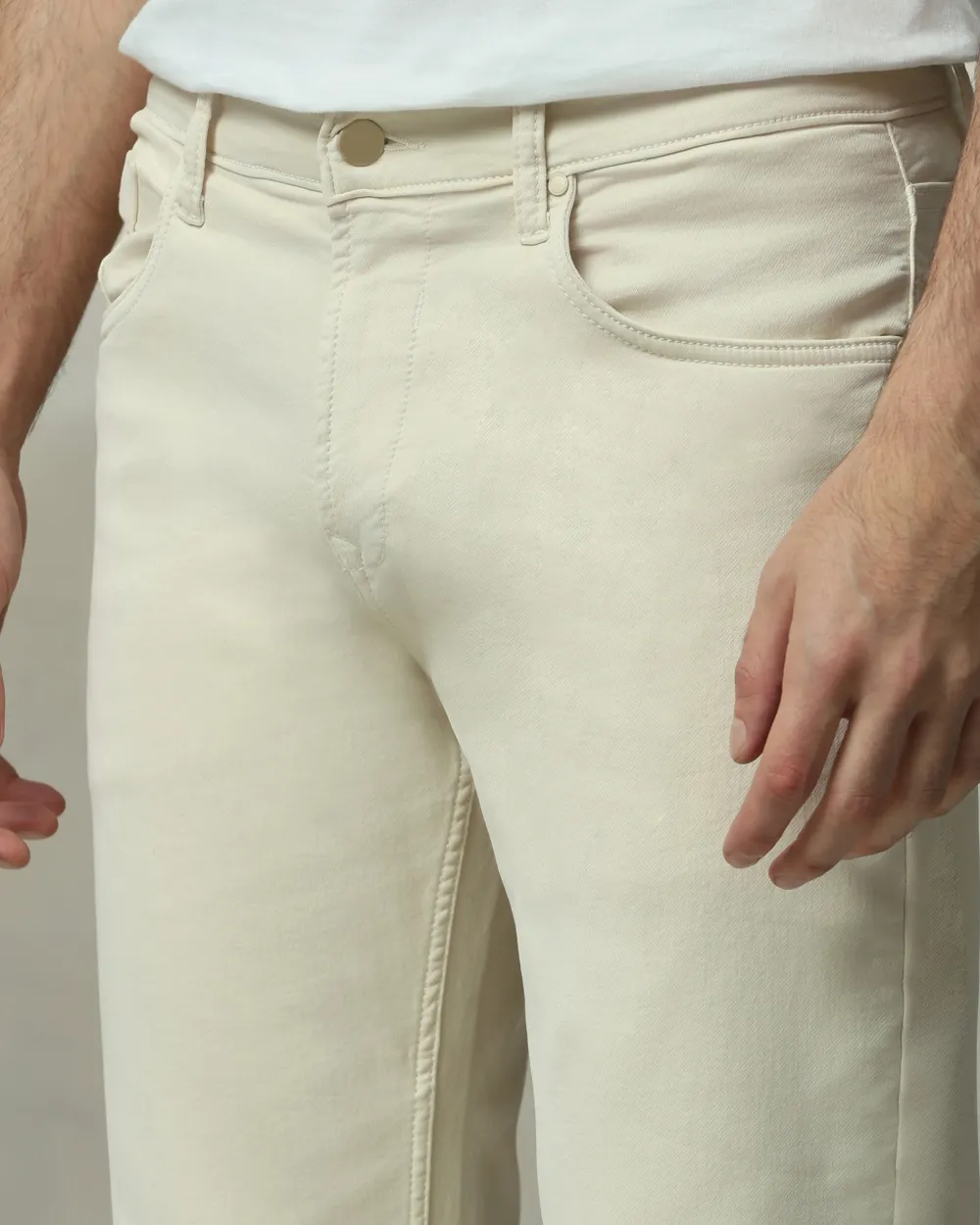 Classic Versatile And Comfortable Straight Off White Jeans