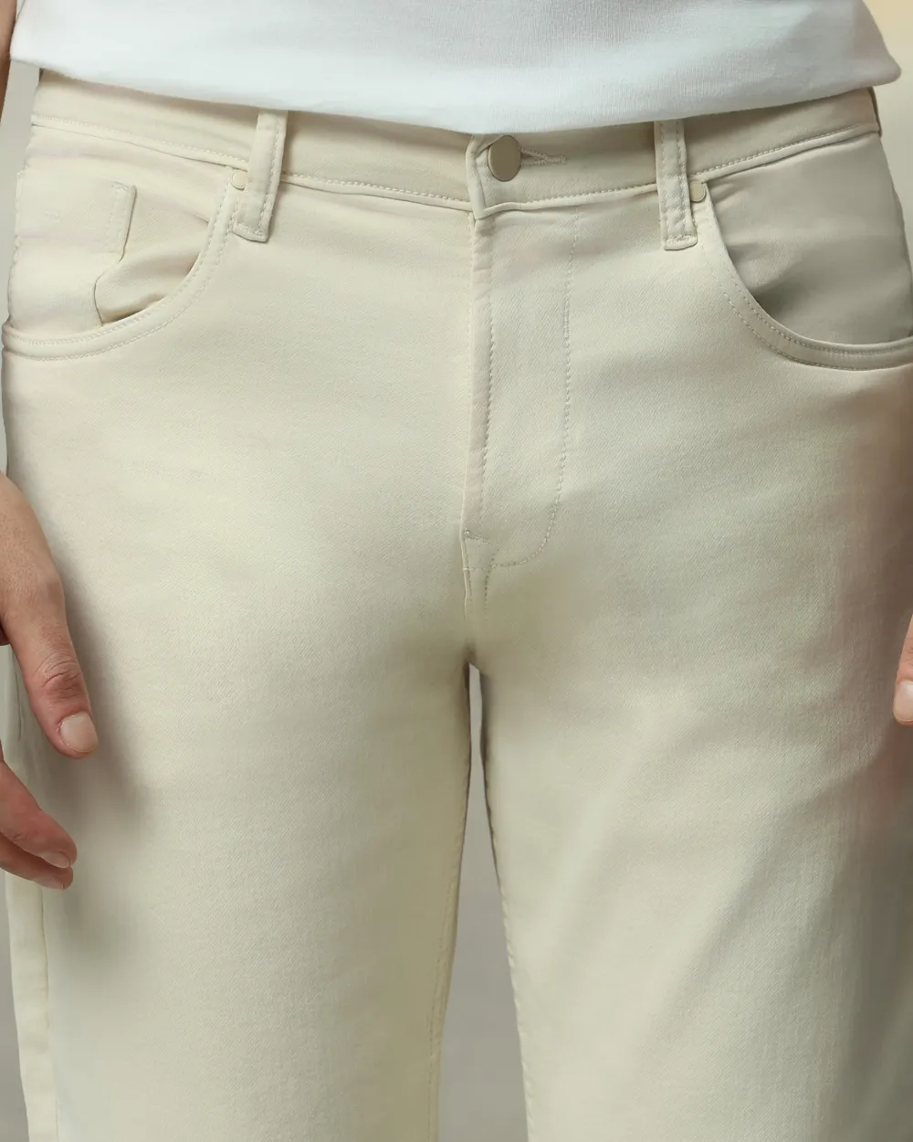 Classic Versatile And Comfortable Straight Off White Jeans
