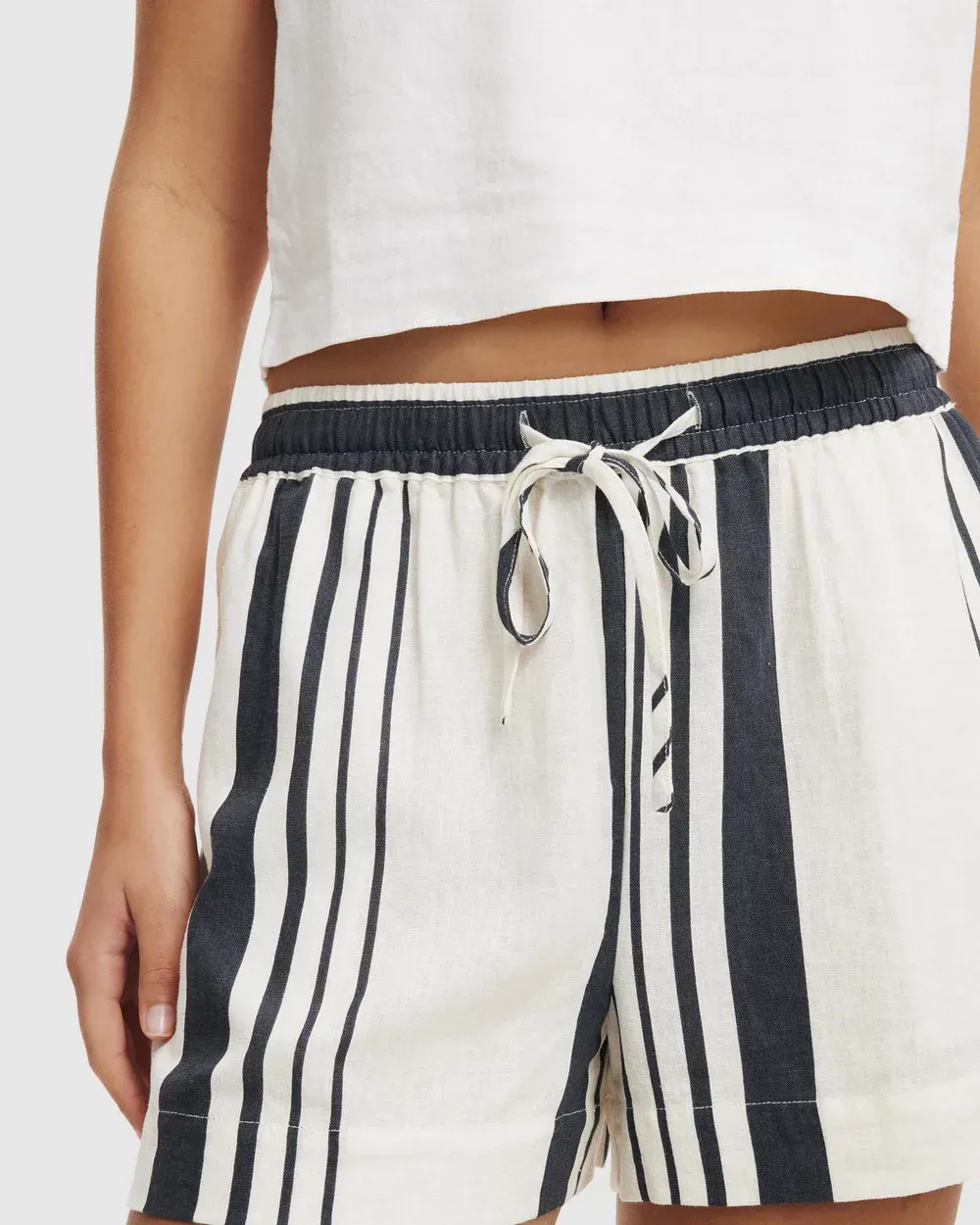 cotton and linen drawstring shorts