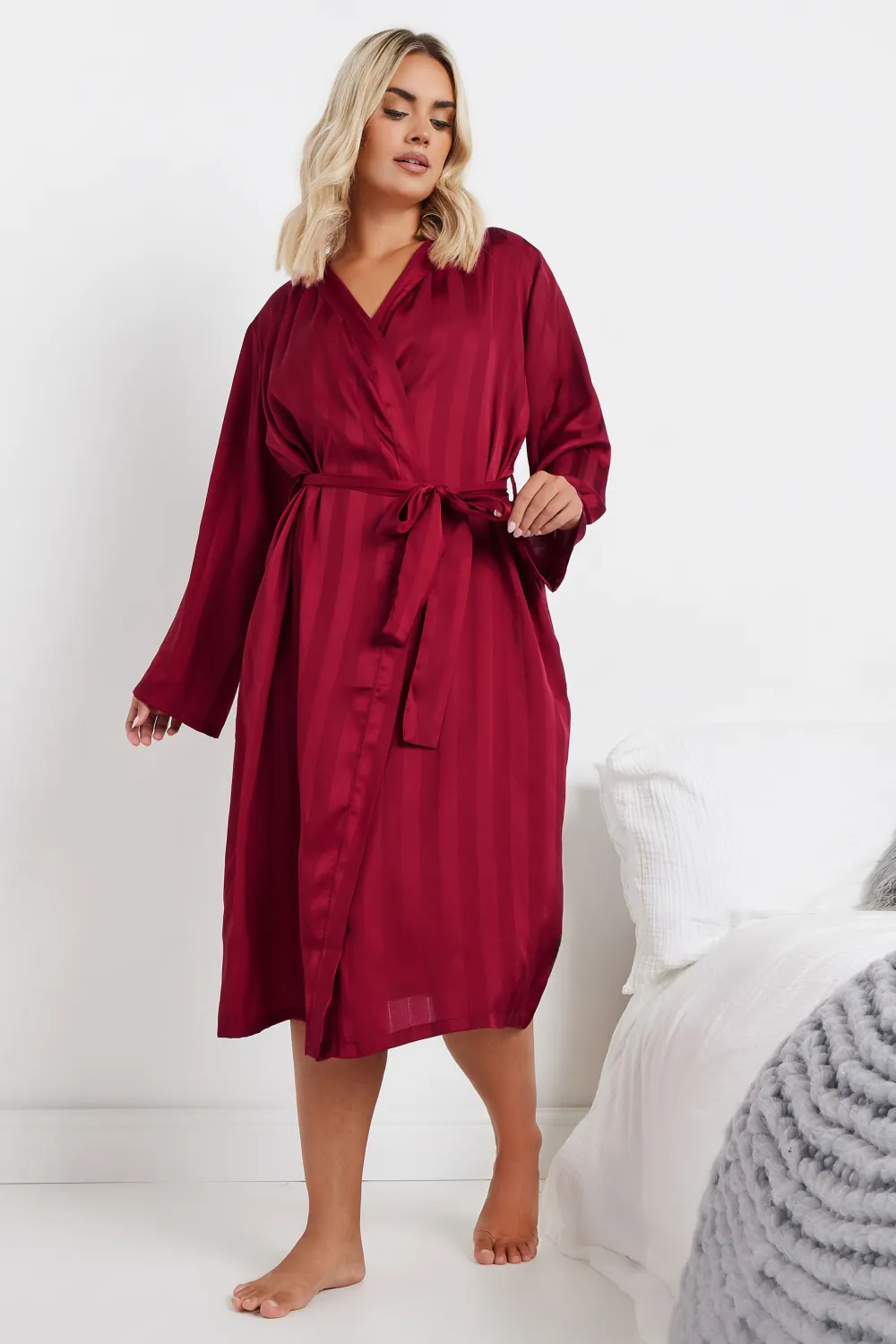 YOURS Curve Red Stripe Jacquard Satin Robe