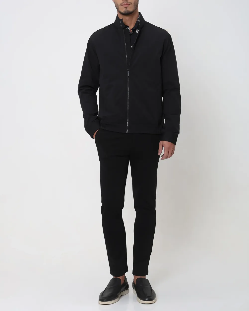 Versatile Comfortable Slim-Fit Black Jacket