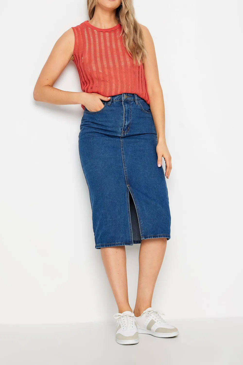 Round Neck Knitted Vest