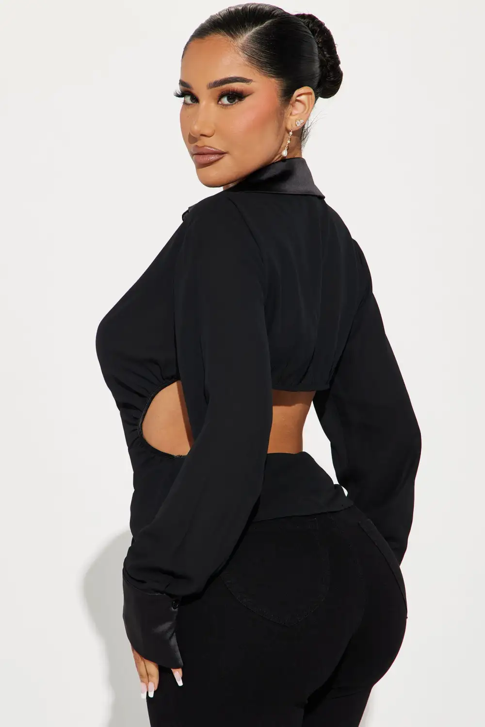 Party In The Back Shirt - Black