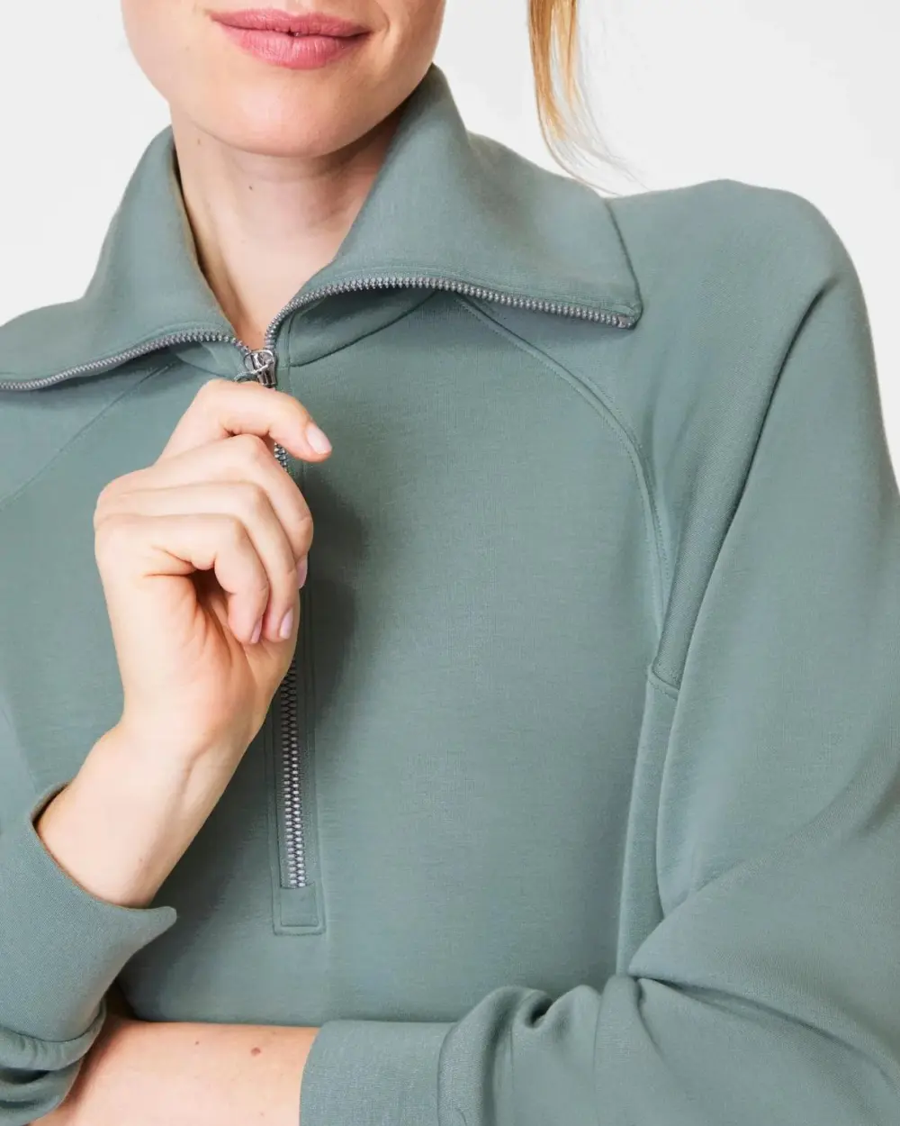 Half-Zip Loose Long-Sleeved Sweatshirt