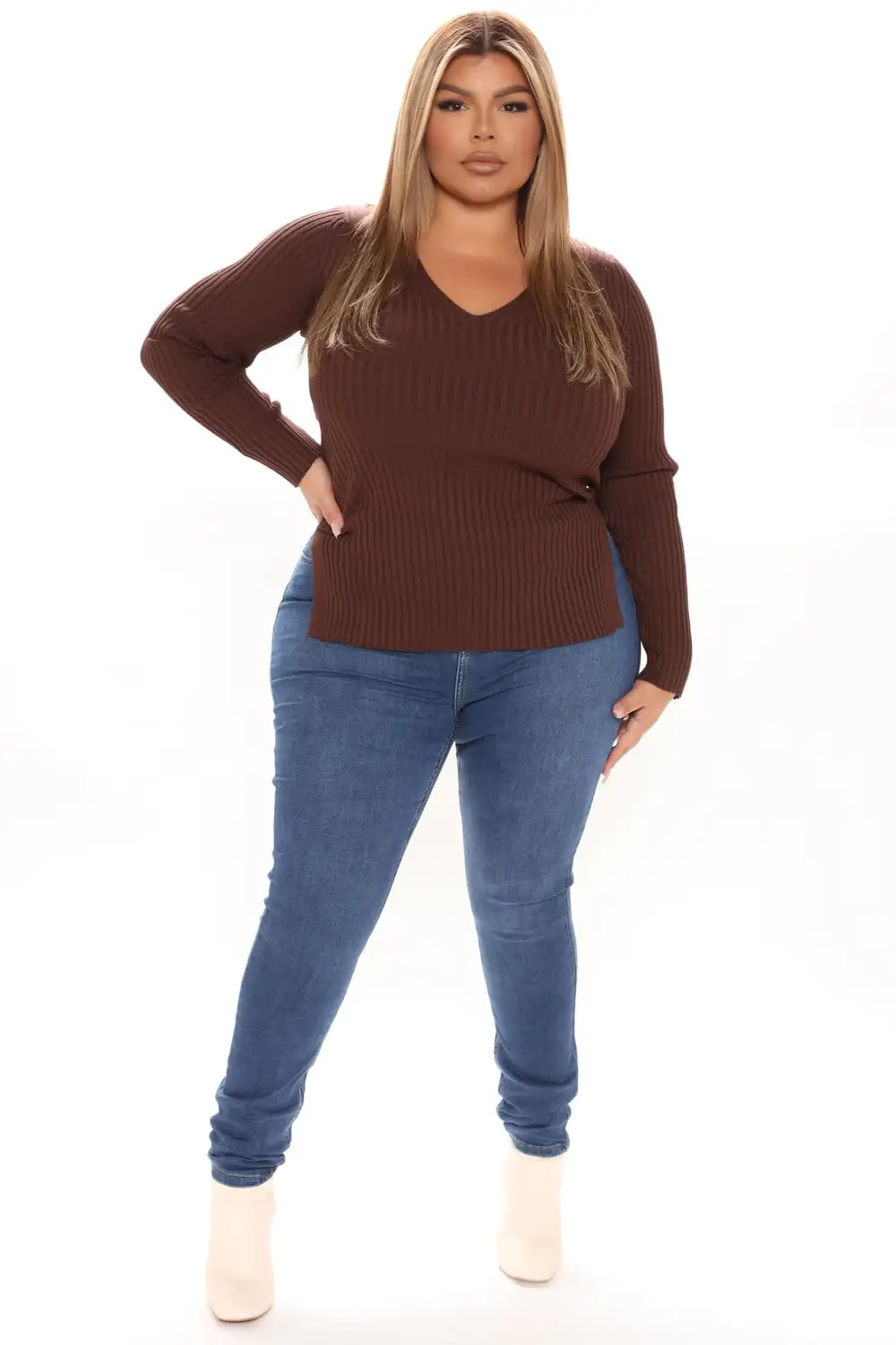 Giving Me The Feels Sweater - Chocolate