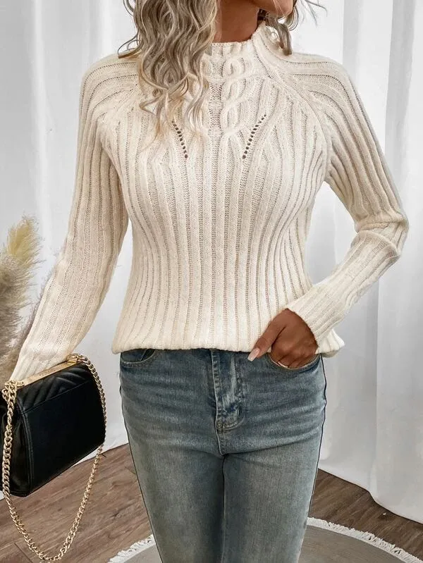 Raglan Sleeve Cable Knit Sweater