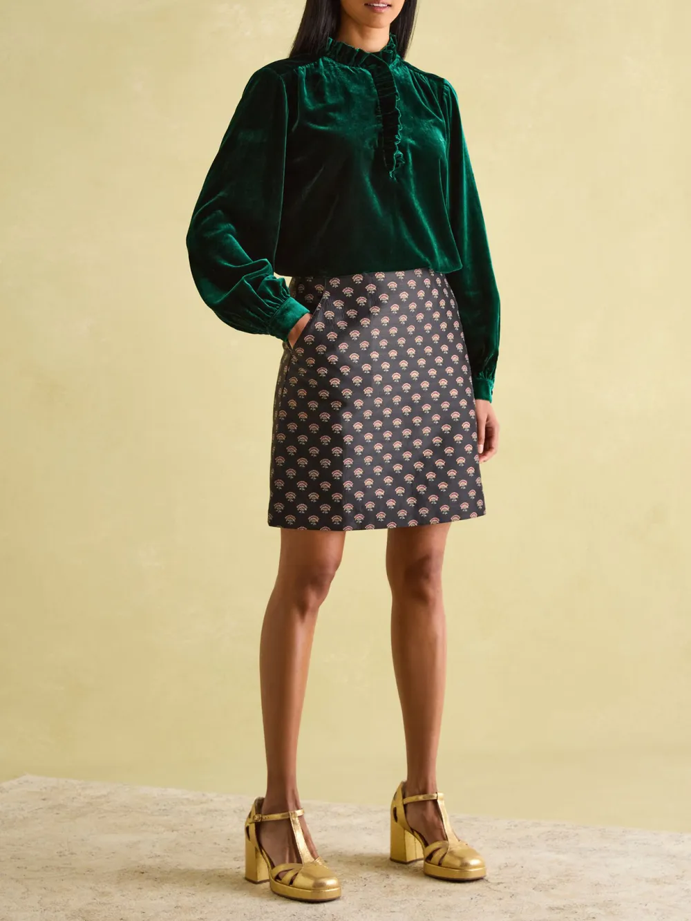 Medium Stretch Green Velvet Blouse