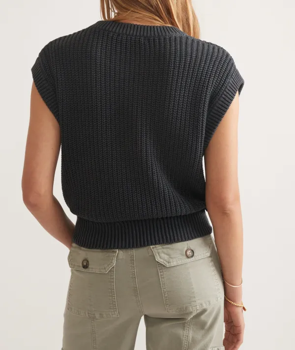 Sleeveless Knitted Sweater with Details