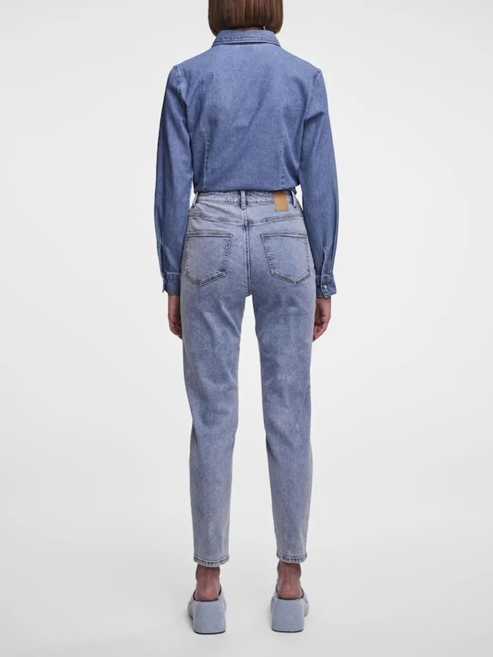 Light Blue Casual Style Jeans