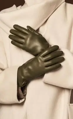 Pure Green Cashmere Lined Lambskin Gloves