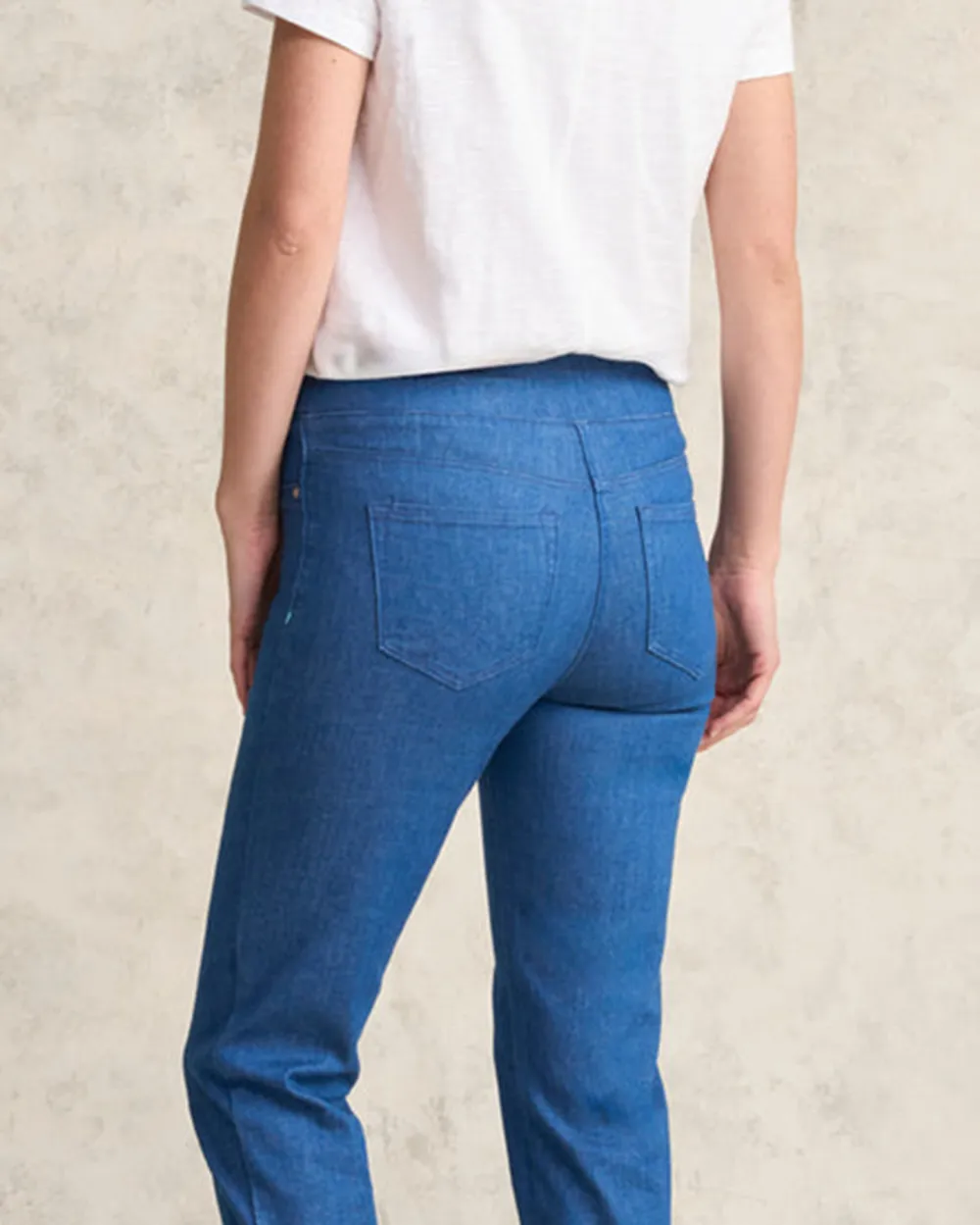 Mid Waist Ankle Length Jeans