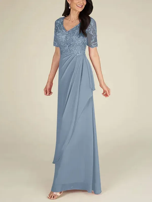 Floor-to-ceiling chiffon lace back zip bridal mom dress
