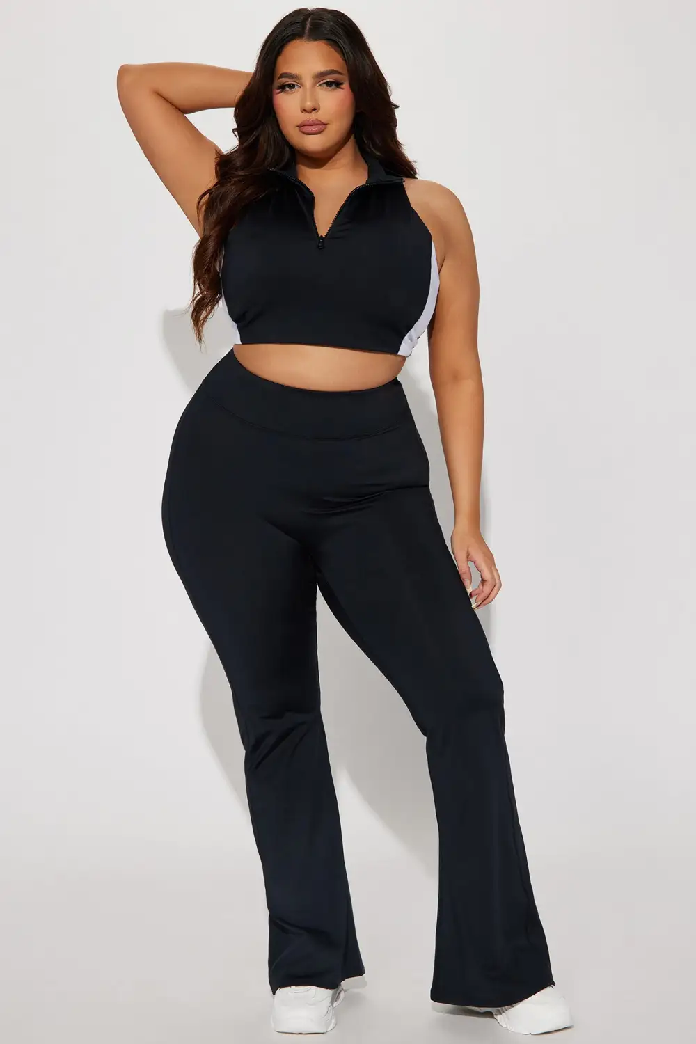 Chase Elevate Active Sports Bra - Black/White