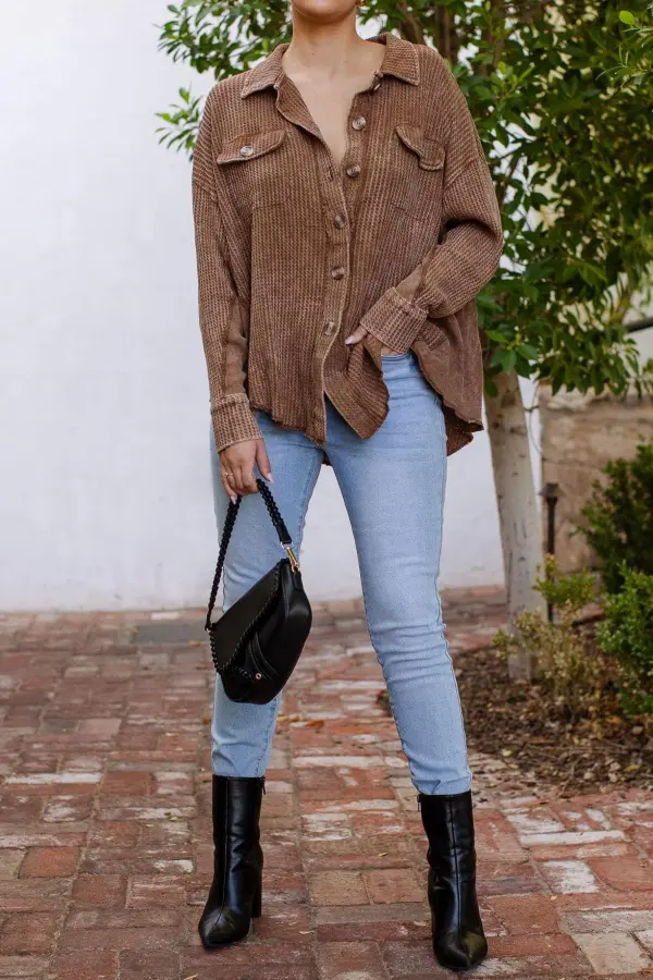 Away Distressed Light Wash Jeans