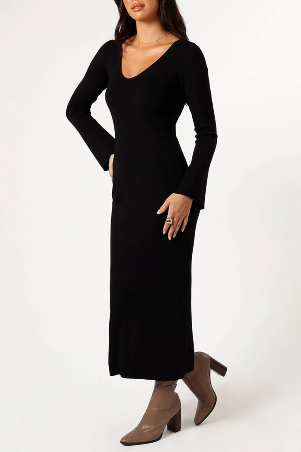 V-NECK LONG SLEEVE BLACK MIDI DRESS
