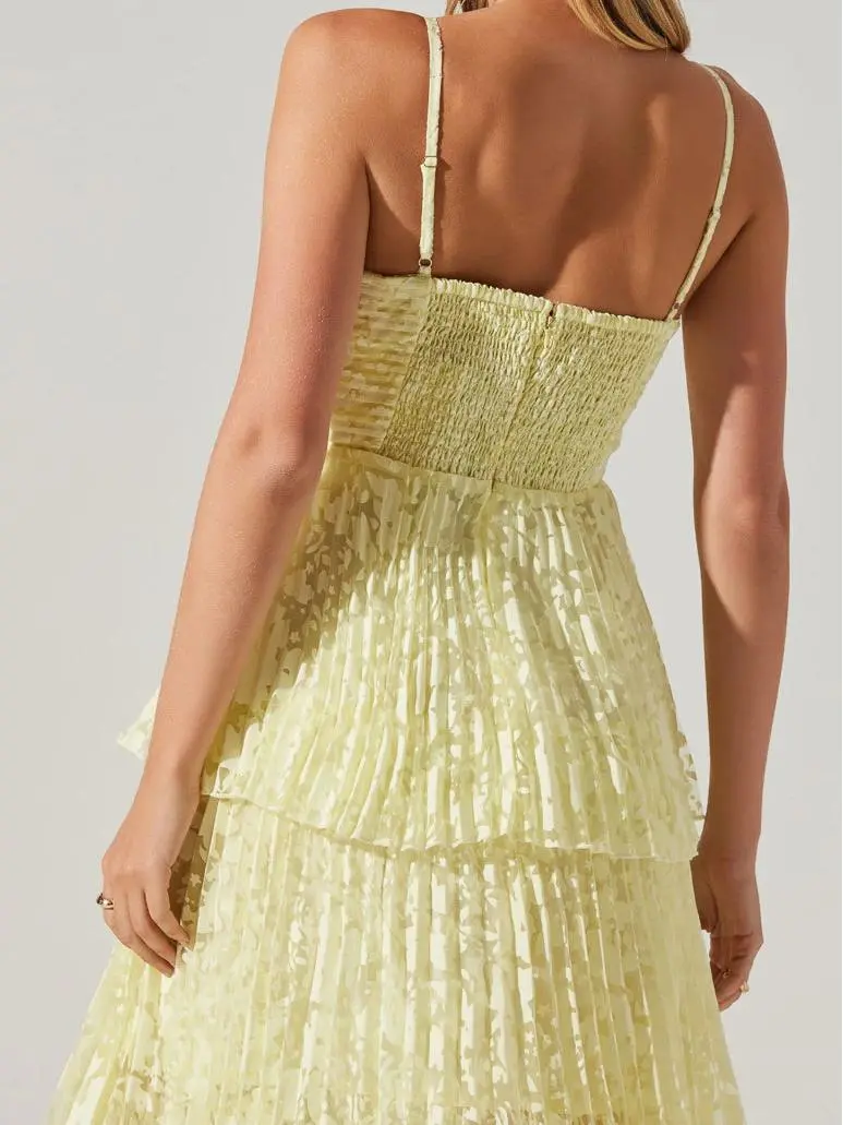 Emmi Tiered Keyhole Cutout Maxi Dress