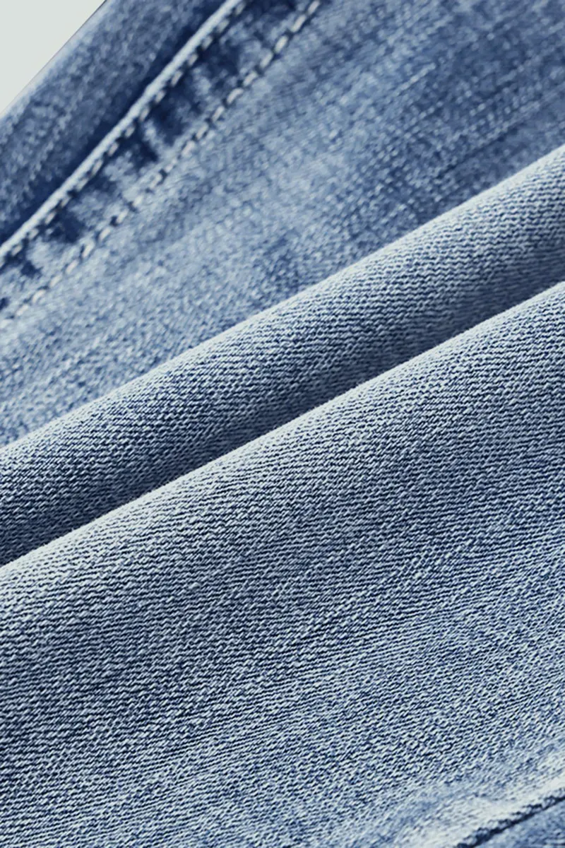 Pocket Detail Mid Rise Straight Leg Jeans