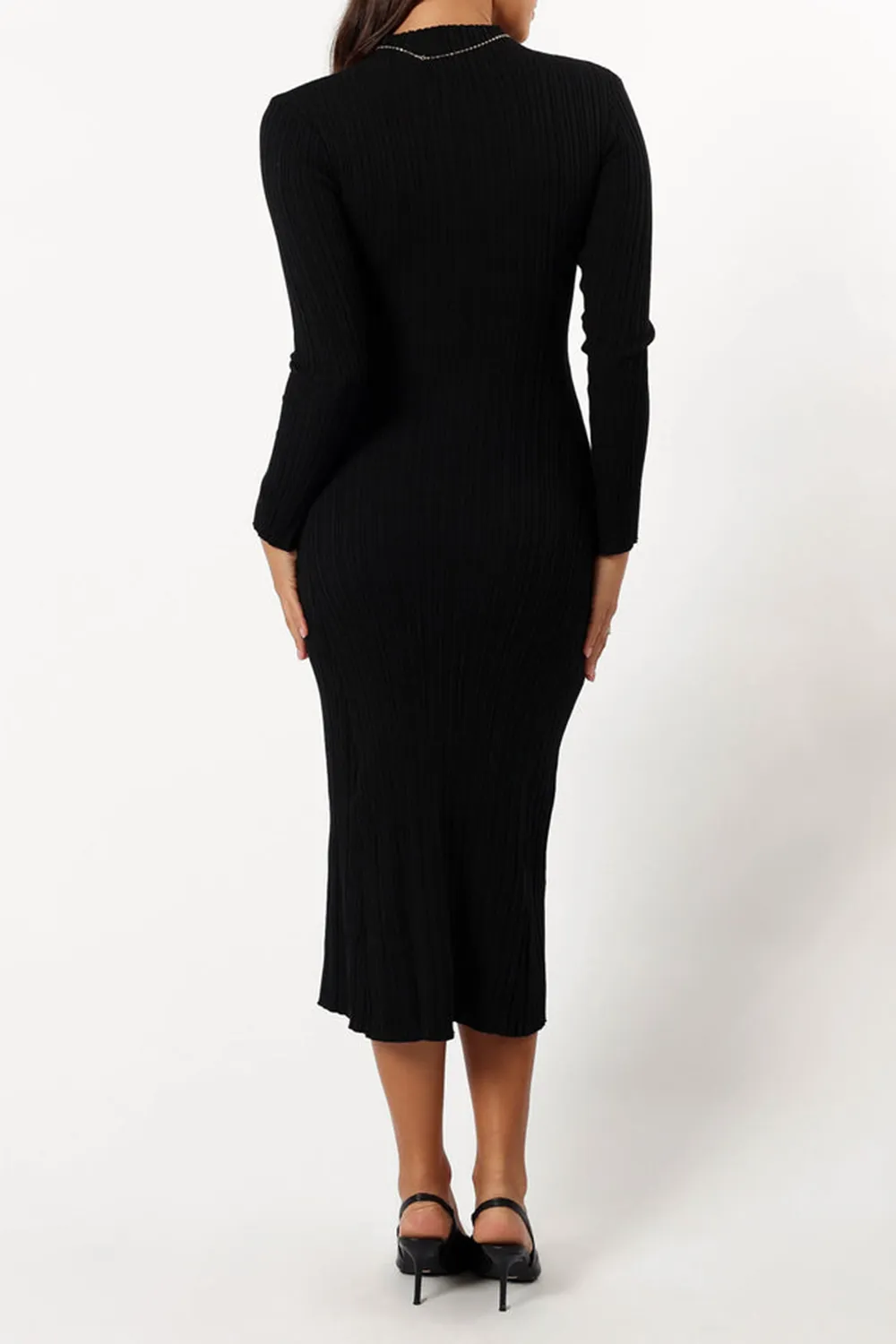 MATURE STYLE BLACK LONG-SLEEVED DRESS