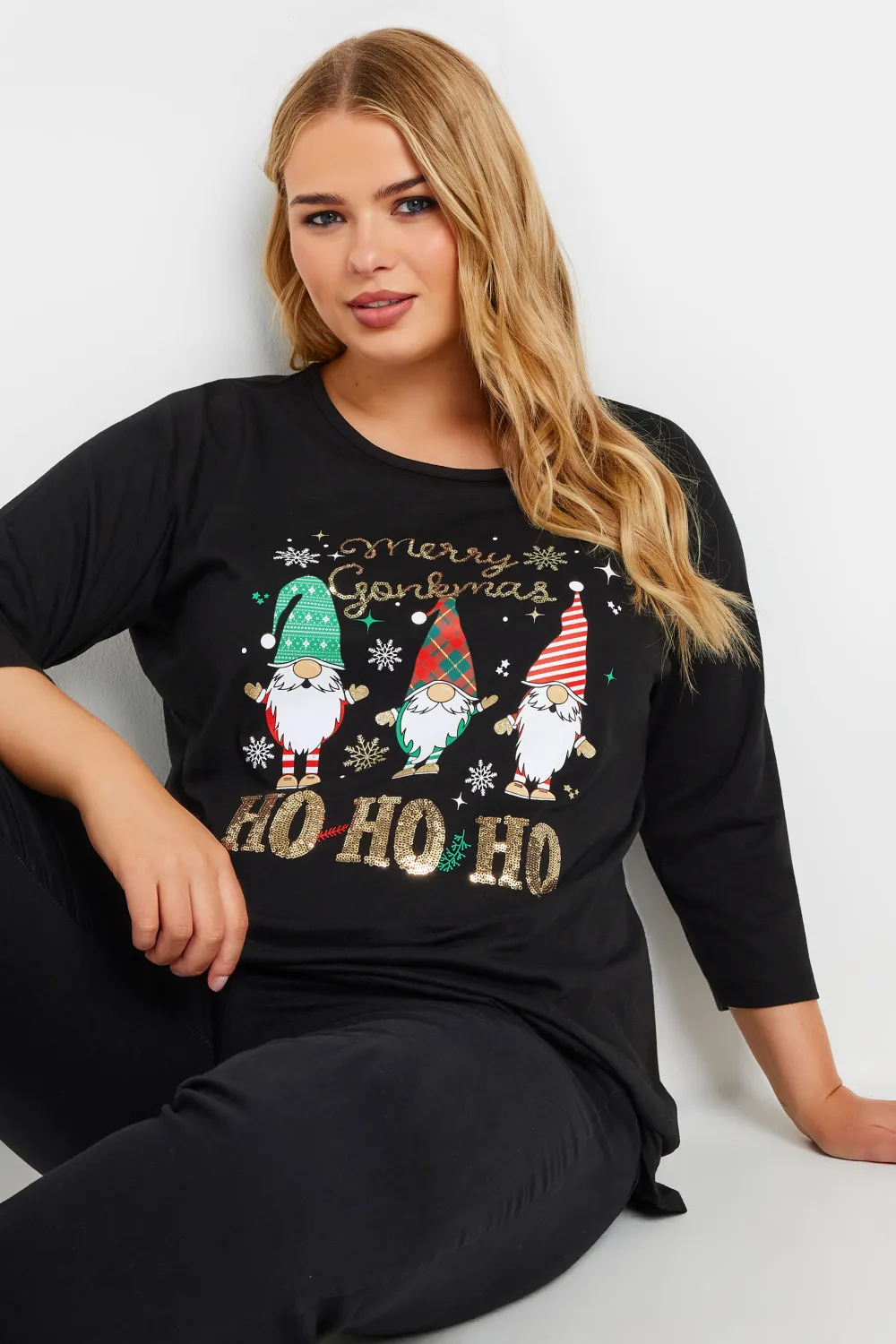 复制YOURS Curve Black 'Merry Gonkmas' Sequin Embellished Christmas Top