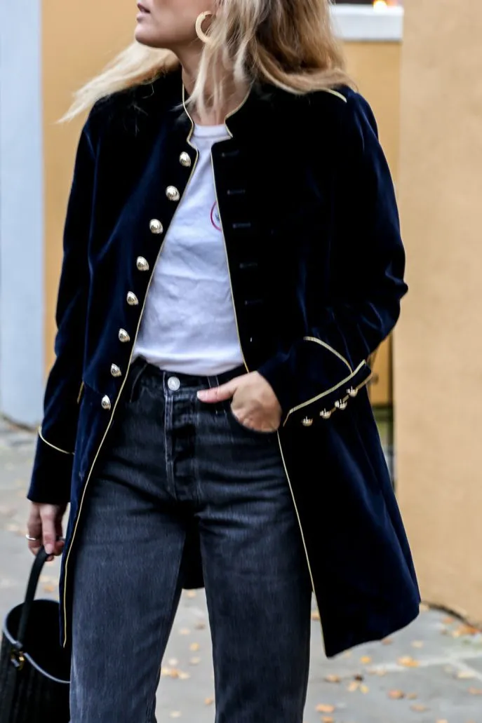 Single Breasted Collarless Coat